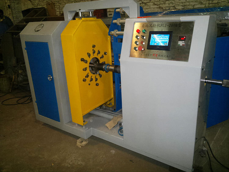 風(fēng)輪成型機(jī)01 風(fēng)輪成型機(jī)01