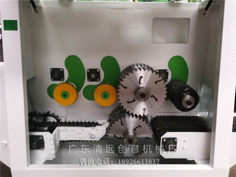 圓木多片鋸內(nèi)倉鋸片展示，采用超薄鋸片，出材率高達(dá)80%