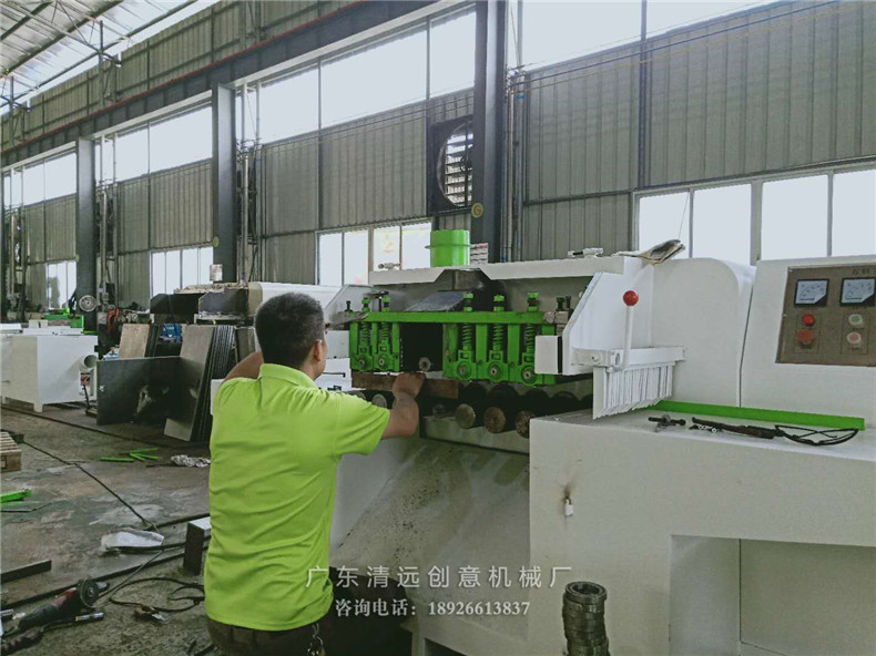 多片鋸生產(chǎn)車間生產(chǎn)中，上下軸多片鋸采用超薄鋸片，出材率高達(dá)80%以上