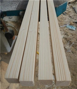 杉木木龍骨方木多片鋸開料變彎是什么原因？