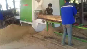 松木床板加工設備選擇創(chuàng)意圓木多片鋸 縮減一道工序降低46%損耗