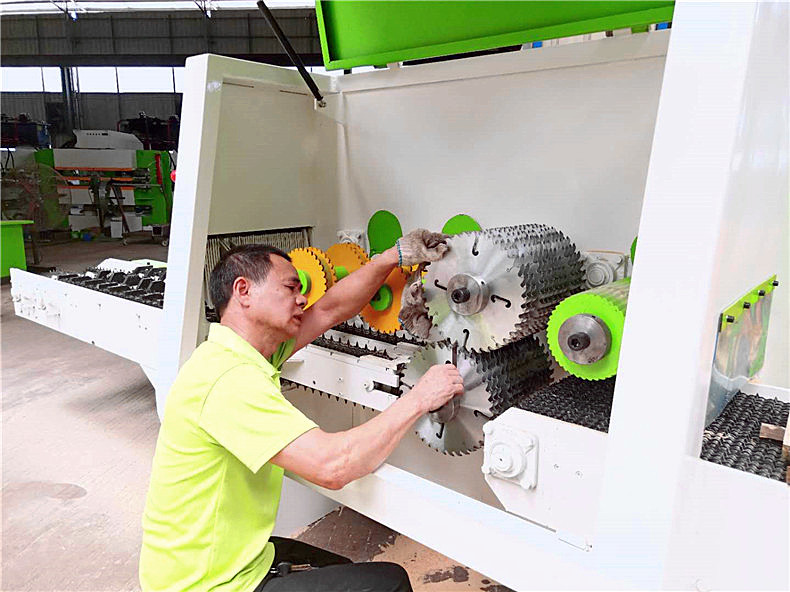 圓木多片鋸 創(chuàng)意木工機械